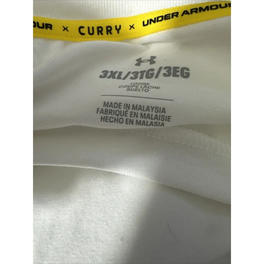 Under Armour new out
